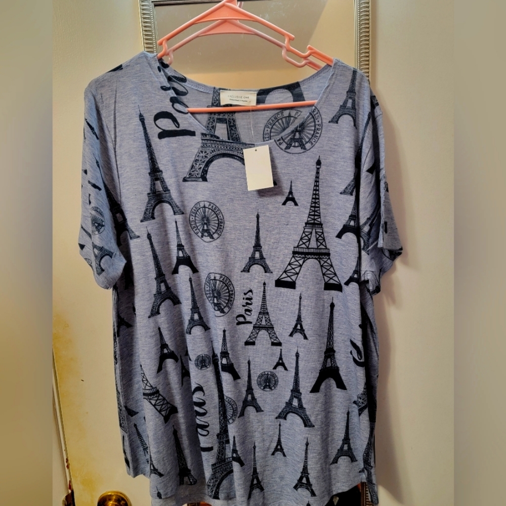 Super cute Paris tee shirt NWT